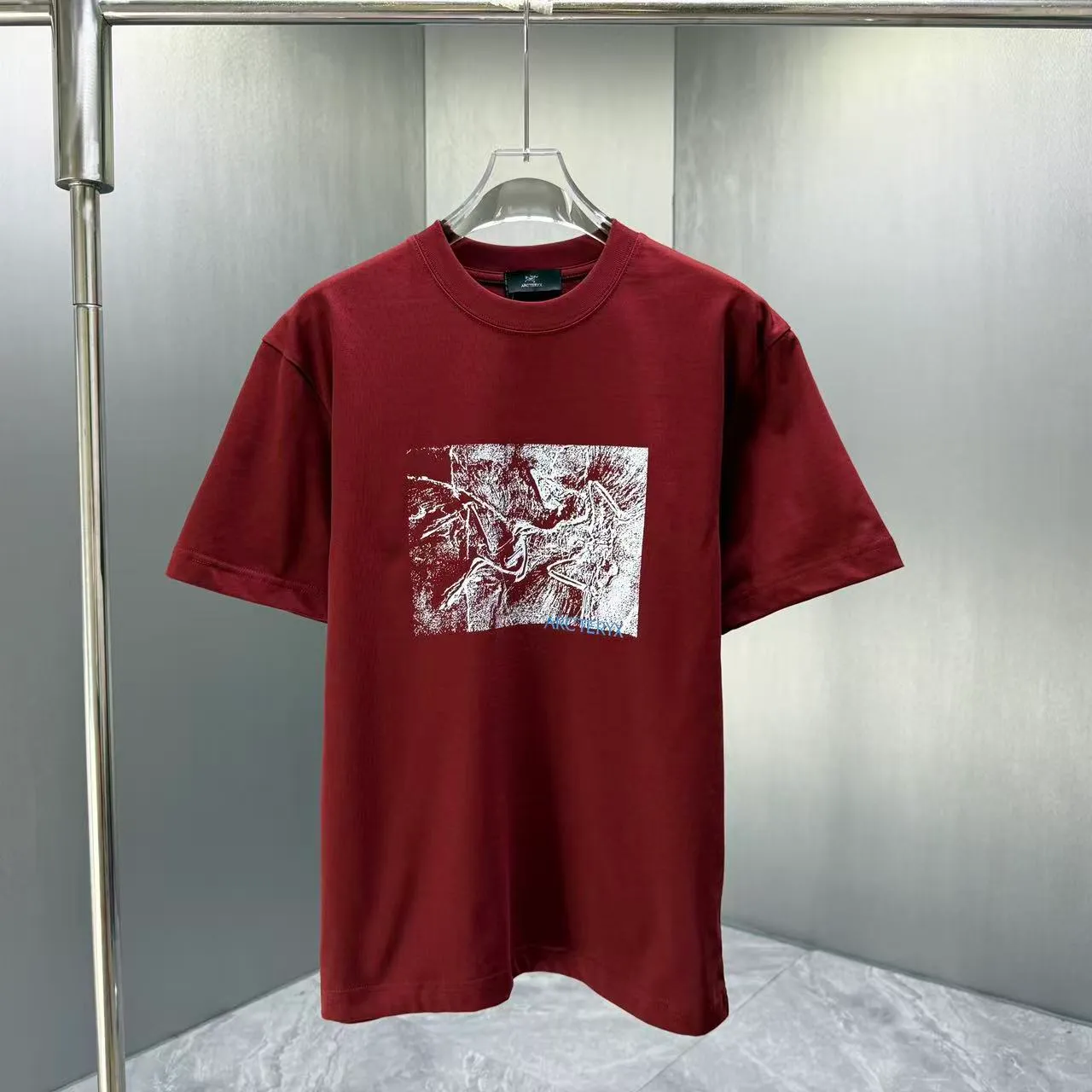 ARC 2026 New Arrival T logo ：Black White Sizes：S M L XL XXL